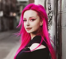 AILSHA-PRESS-SHOT-1-BY-JULIE-O-BRIEN.webp AILSHA-PRESS-SHOT-1-BY-JULIE-O-BRIEN.webp