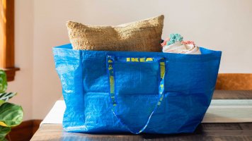 at_art_photo_2019-08_store-bags-stock_ikea-shopping-bags-19.jpeg