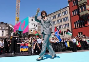 Aus2.webp