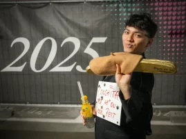 JJ backstage_03.webp