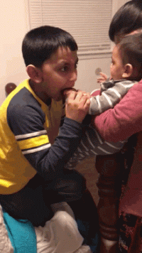 eating-hand.gif eating-hand.gif