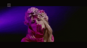 DE9321F2-2793-4038-8A75-BD27B015F61E.gif