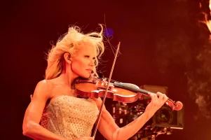 eurovision2374.webp